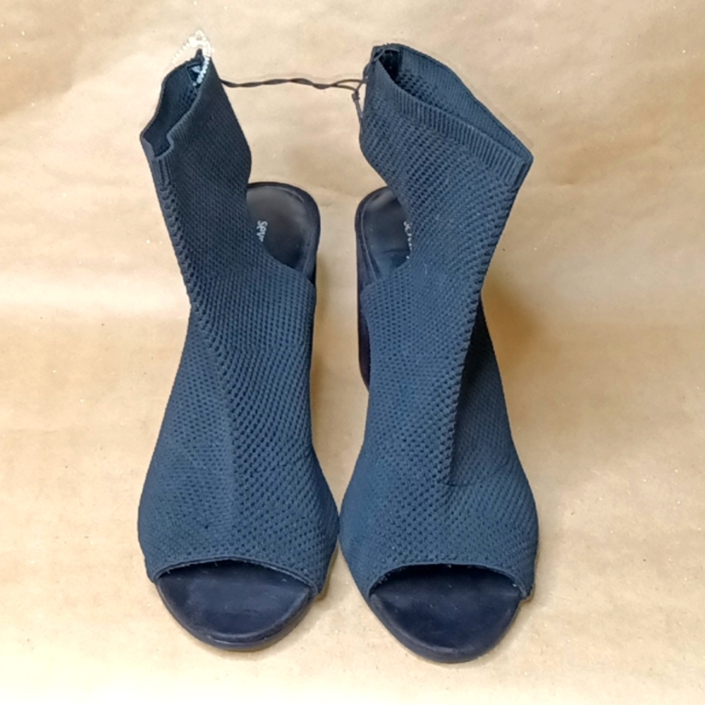 Black Heels Size 11